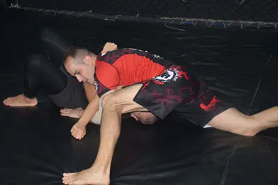 Marco Corapi training in MMA