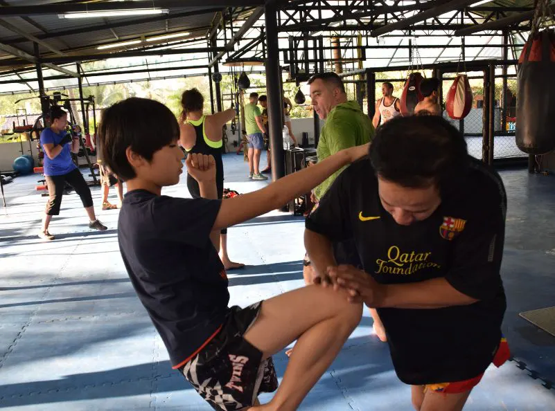 Knees training for Sungwoo, a Korean boy at Kombat Group